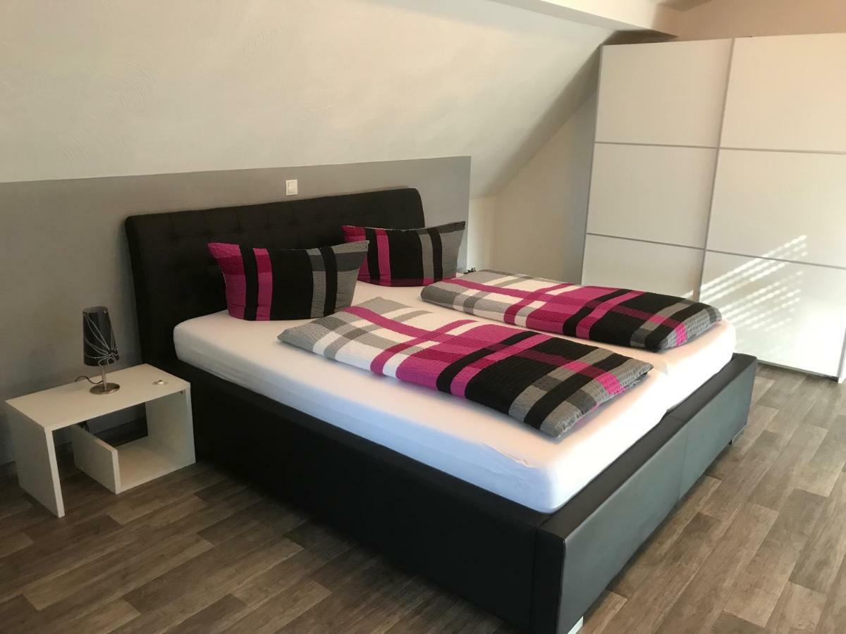Winzer Lounge Gastezimmer 데르나우 외부 사진